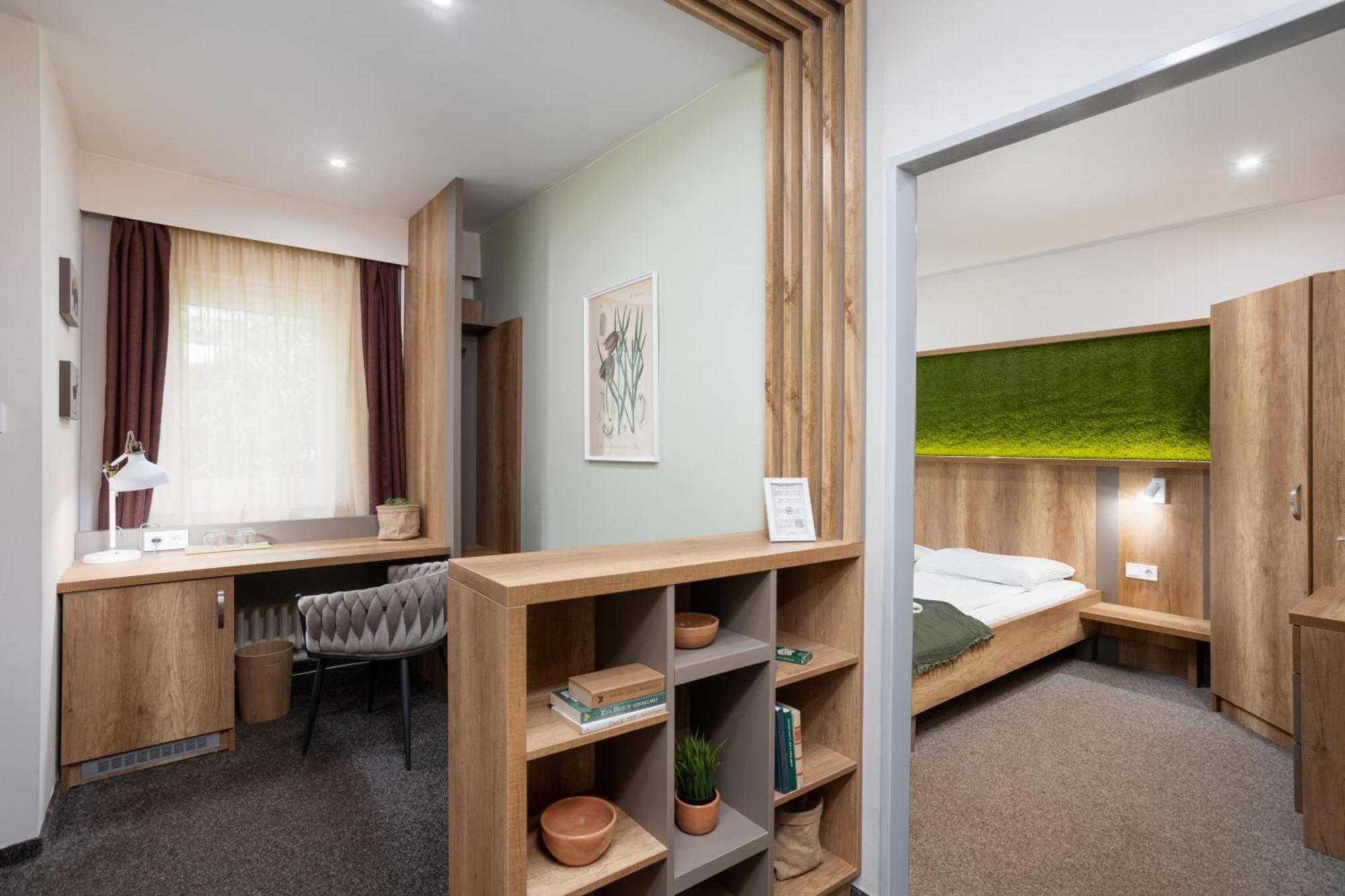 Forro Fogado & Bauer Bistro Hotel Roszke Екстериор снимка