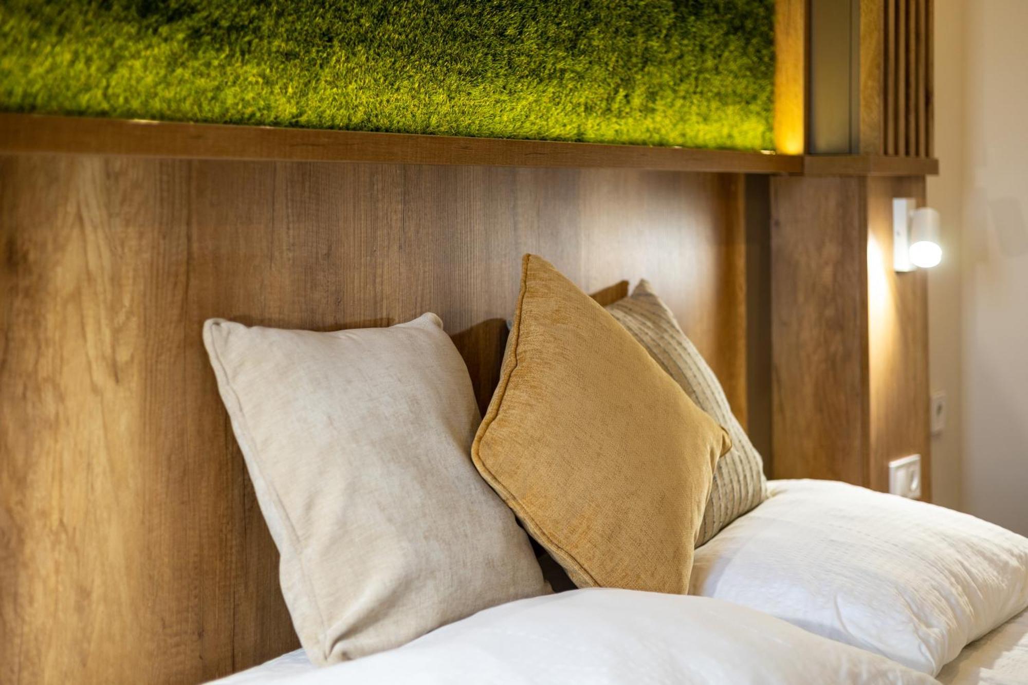 Forro Fogado & Bauer Bistro Hotel Roszke Екстериор снимка