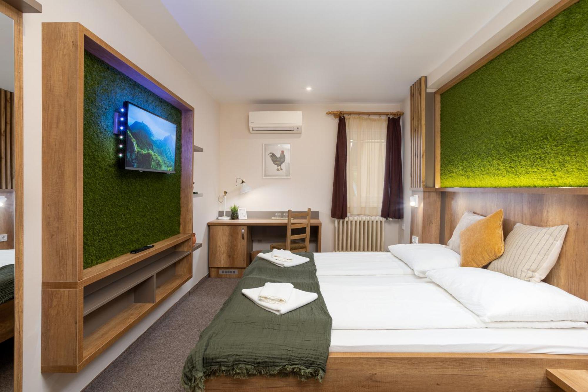 Forro Fogado & Bauer Bistro Hotel Roszke Екстериор снимка